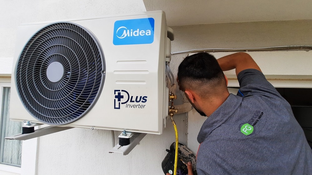 Midea Xtreme Save 12.000 BTU Klima Teknik İnceleme 3 Midea Xtreme Save Klima Dis Unite